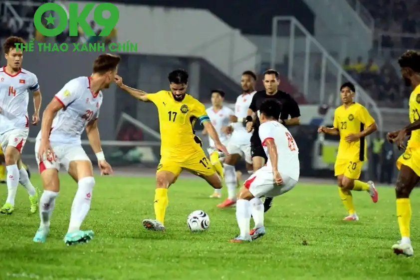 Paulo Josue cũng là 1 trong những người đã không tận dụng được cơ hội Paulo Josue cũng là 1 trong những người đã không tận dụng được cơ hội